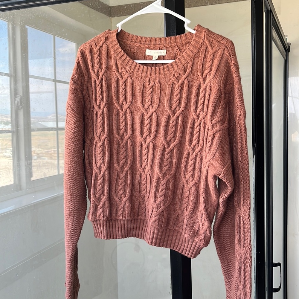 Cute Cable Knit Cropped Sweater